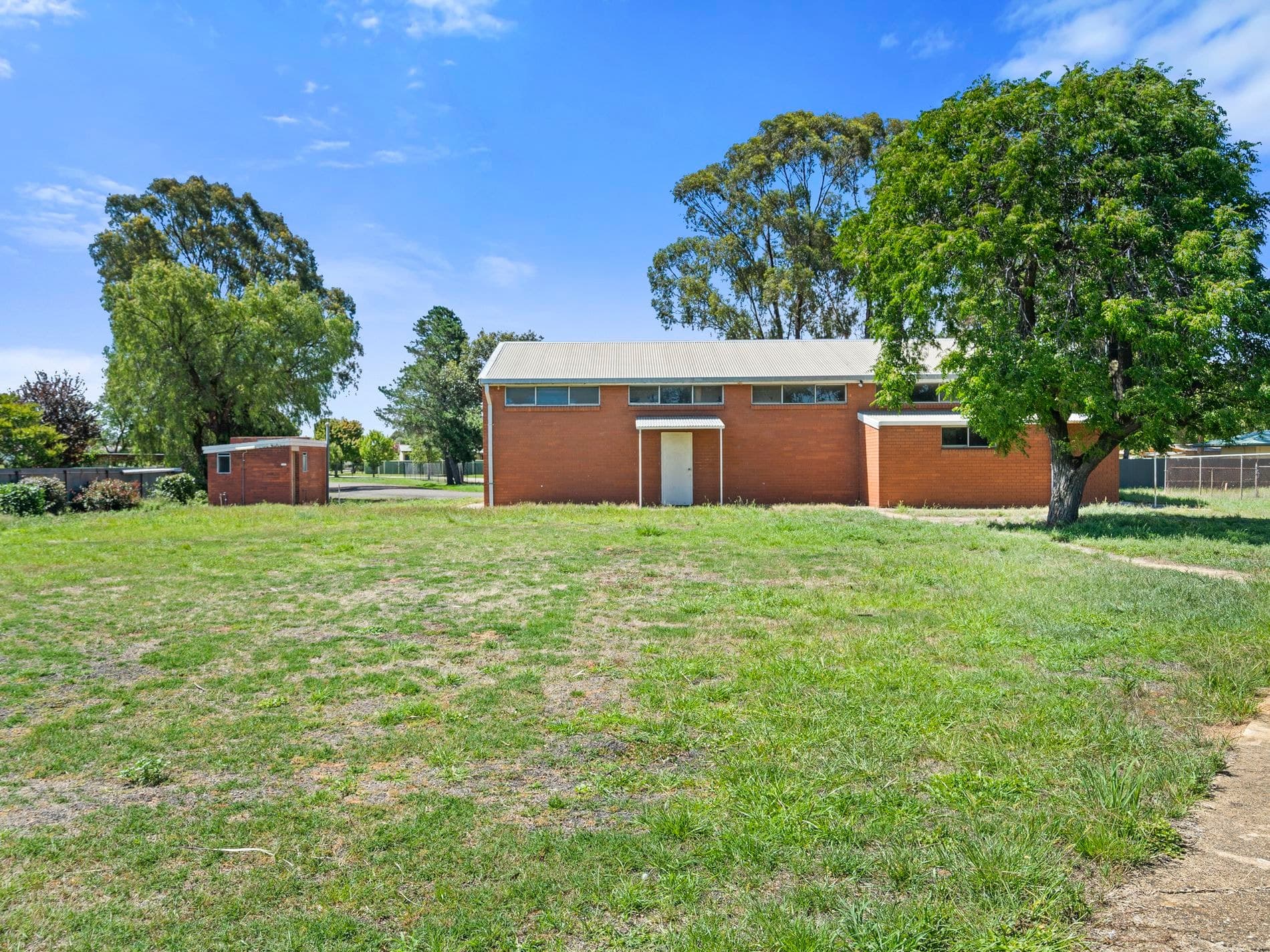 14-16 Barooga Street, Tocumwal, Tocumwal - Thumbnail 2