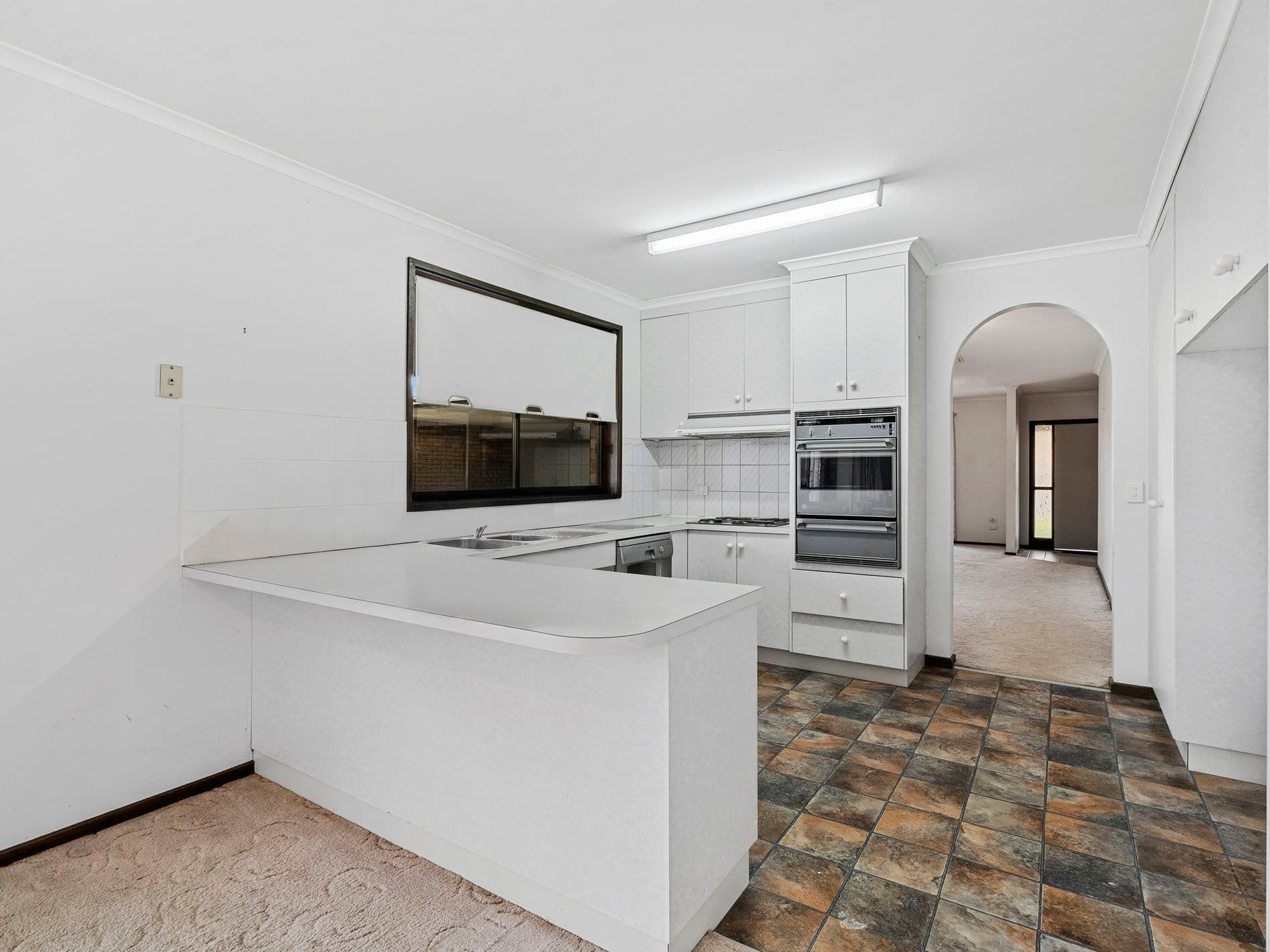 18 Burke Street, Finley, Finley - Thumbnail 3