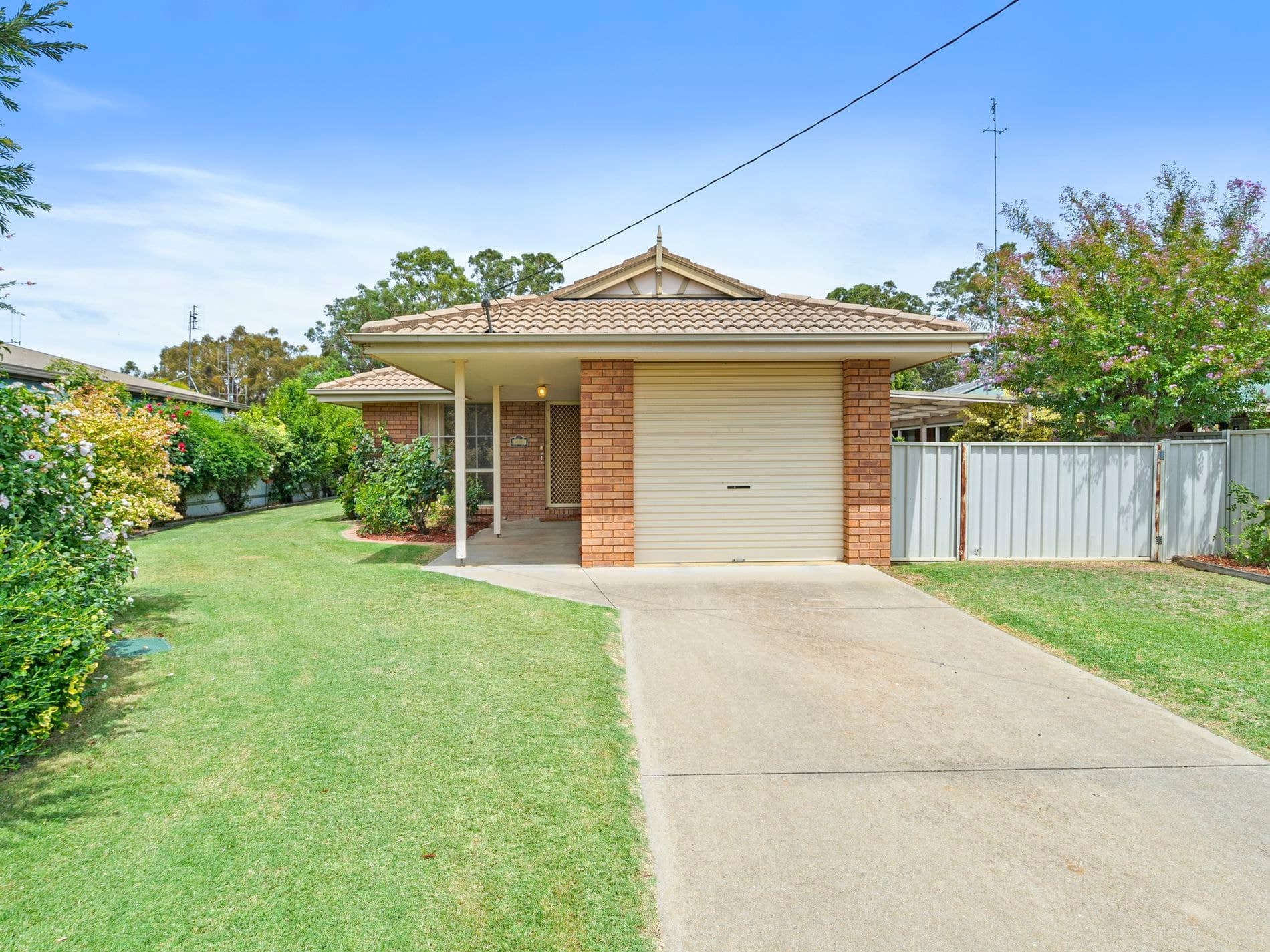 10 Hiles Court, Tocumwal, Tocumwal - Image 1