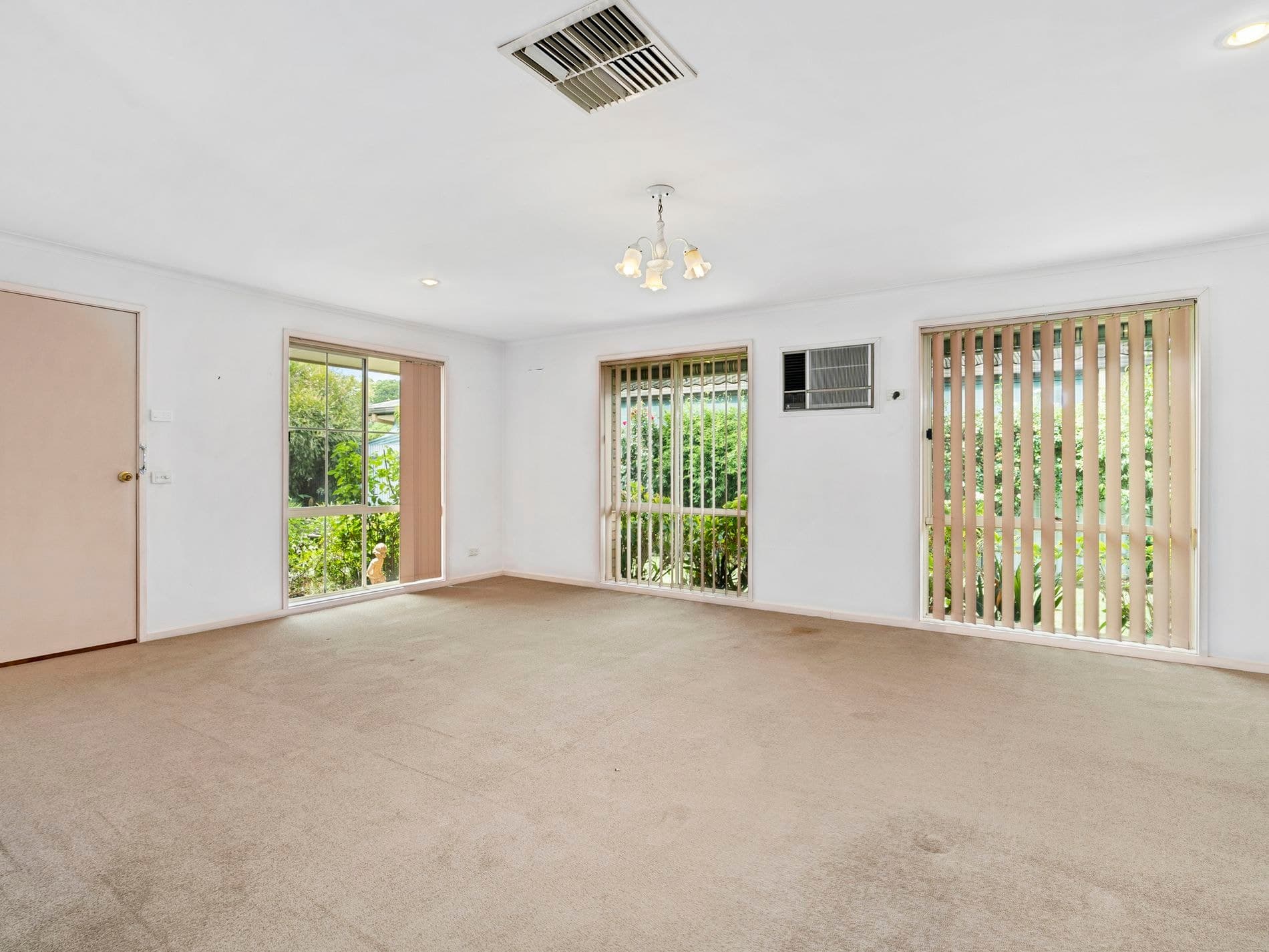 10 Hiles Court, Tocumwal, Tocumwal - Thumbnail 4
