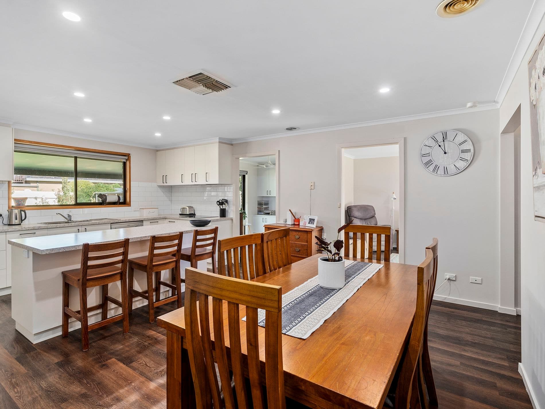 17 William Street, Finley, Finley - Thumbnail 8