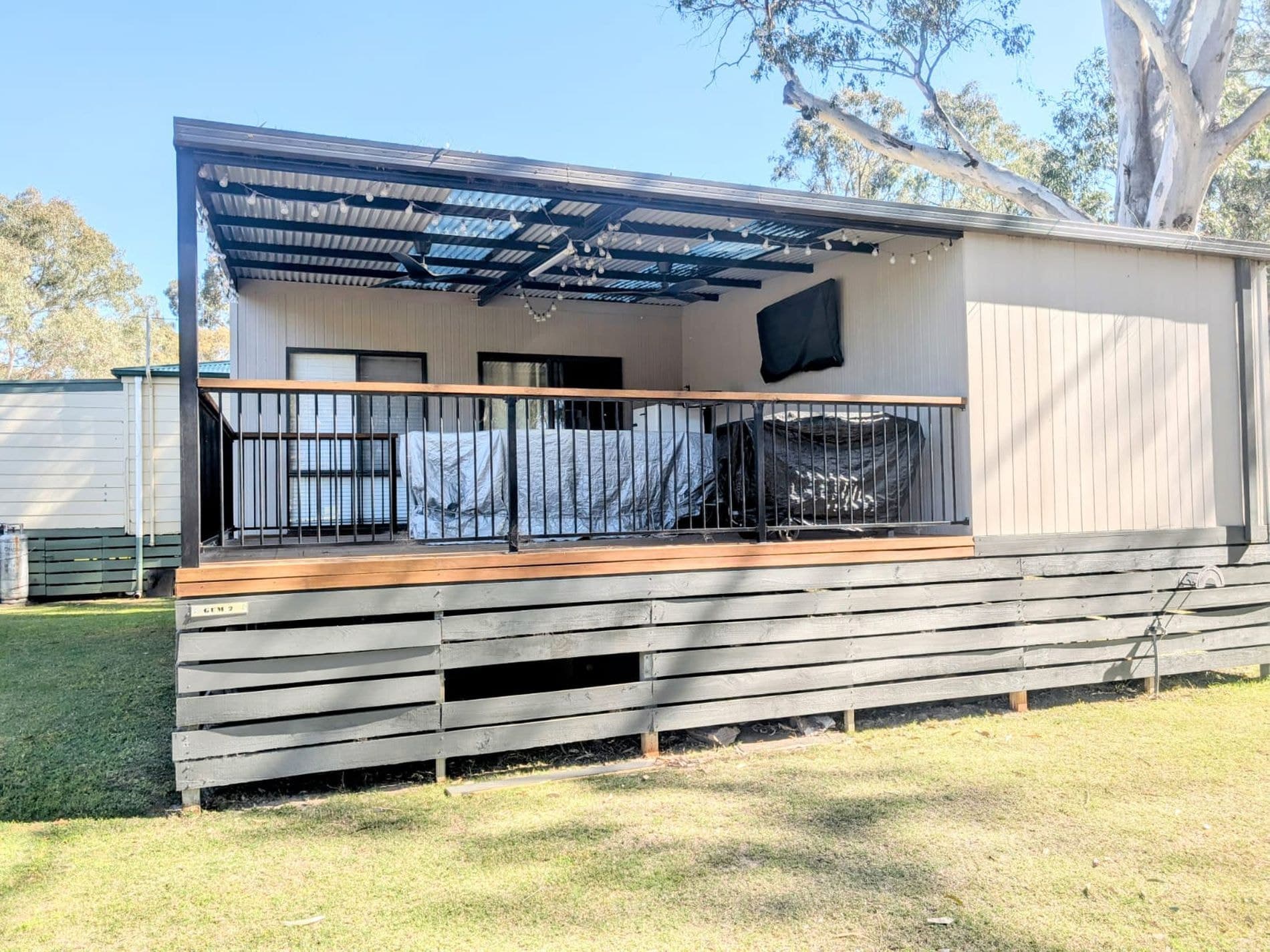 2 Gum - Bushlands on the Murray, Tocumwal, Tocumwal - Image 1