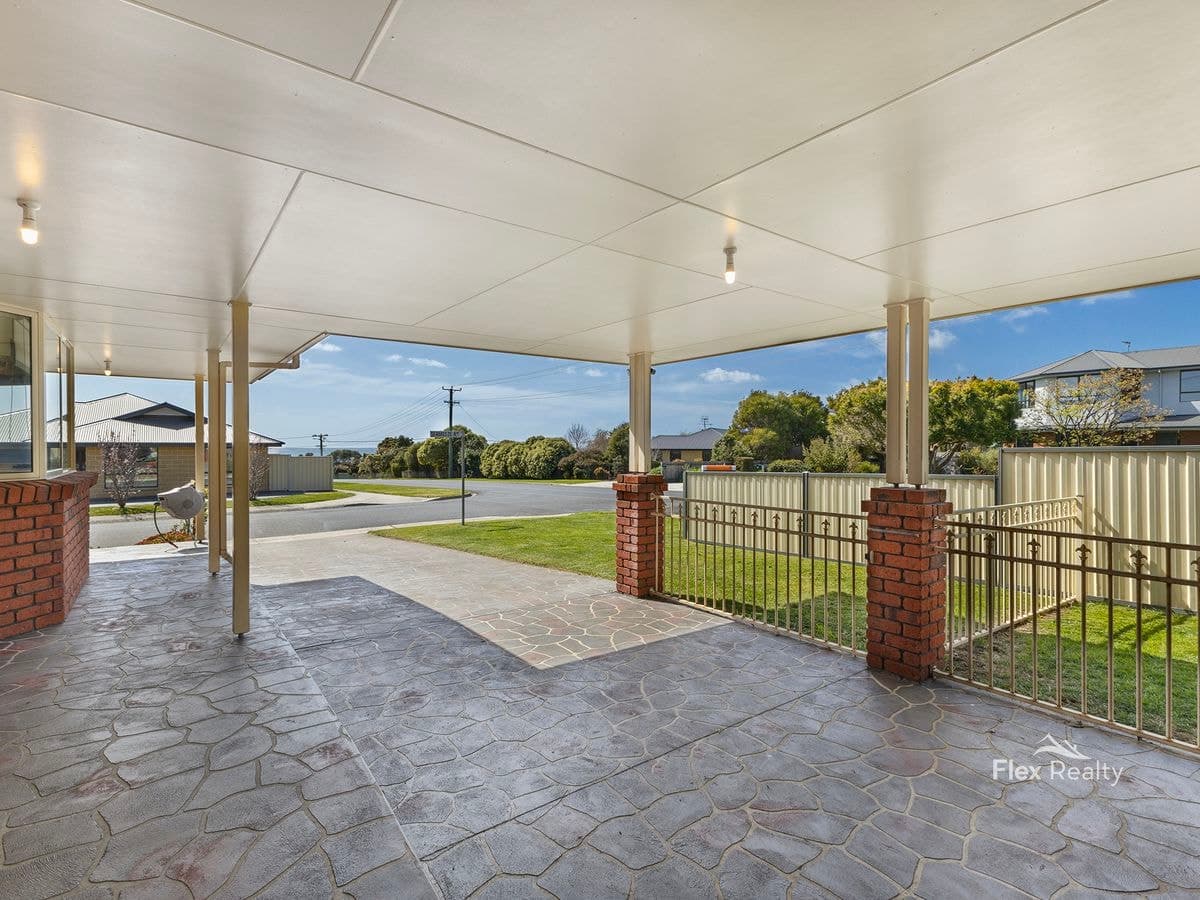 1 Seabreeze Avenue, Sulphur Creek, Sulphur Creek - Thumbnail 8