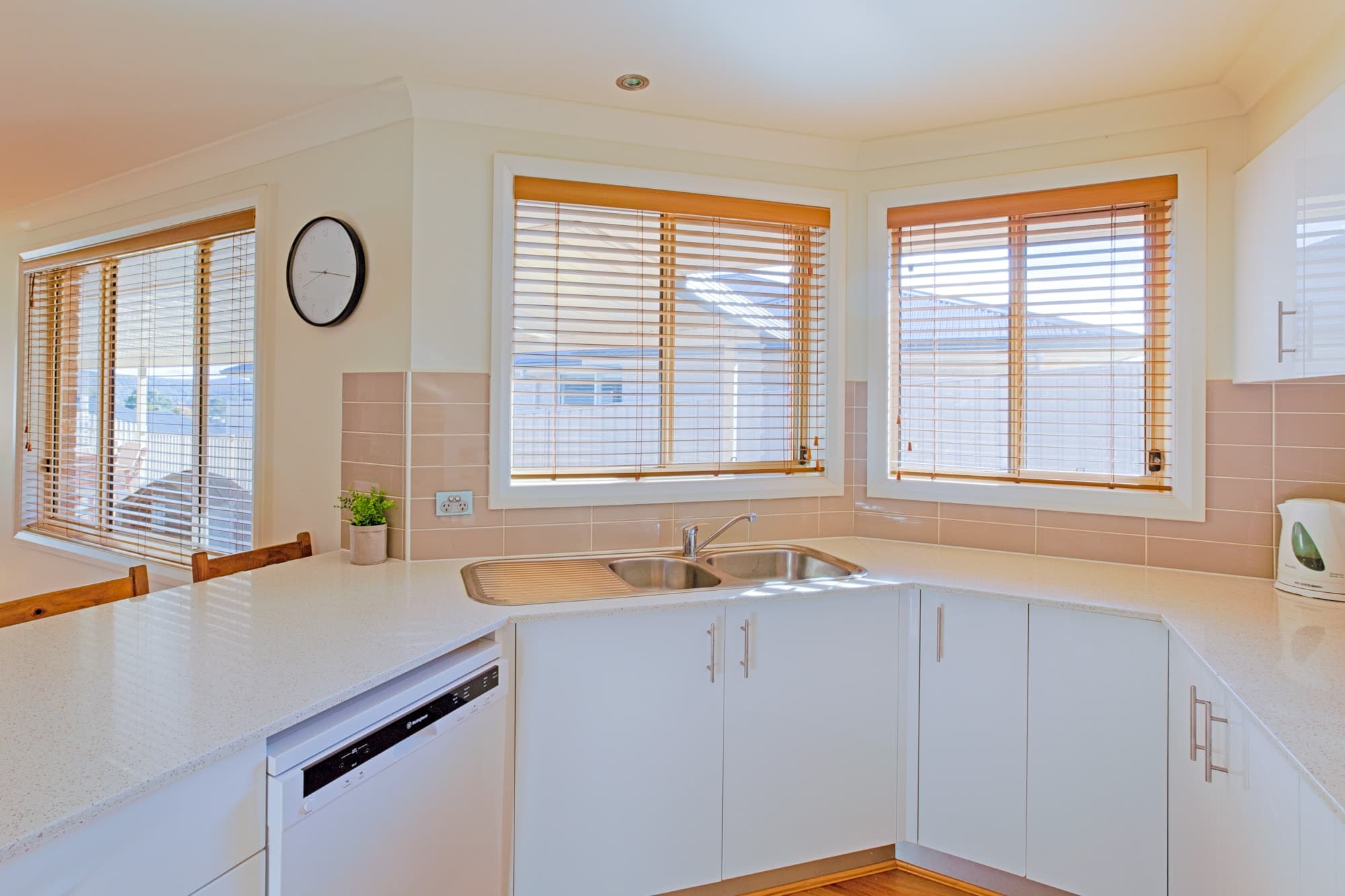 7 Munjowee Circle, South Littleton, South Littleton - Thumbnail 8