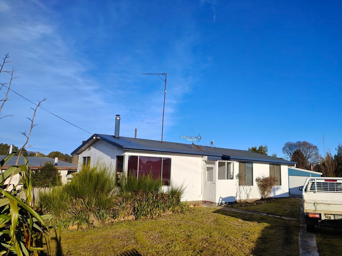 6 Little Quiggin Street, Waratah, Waratah - Image 1