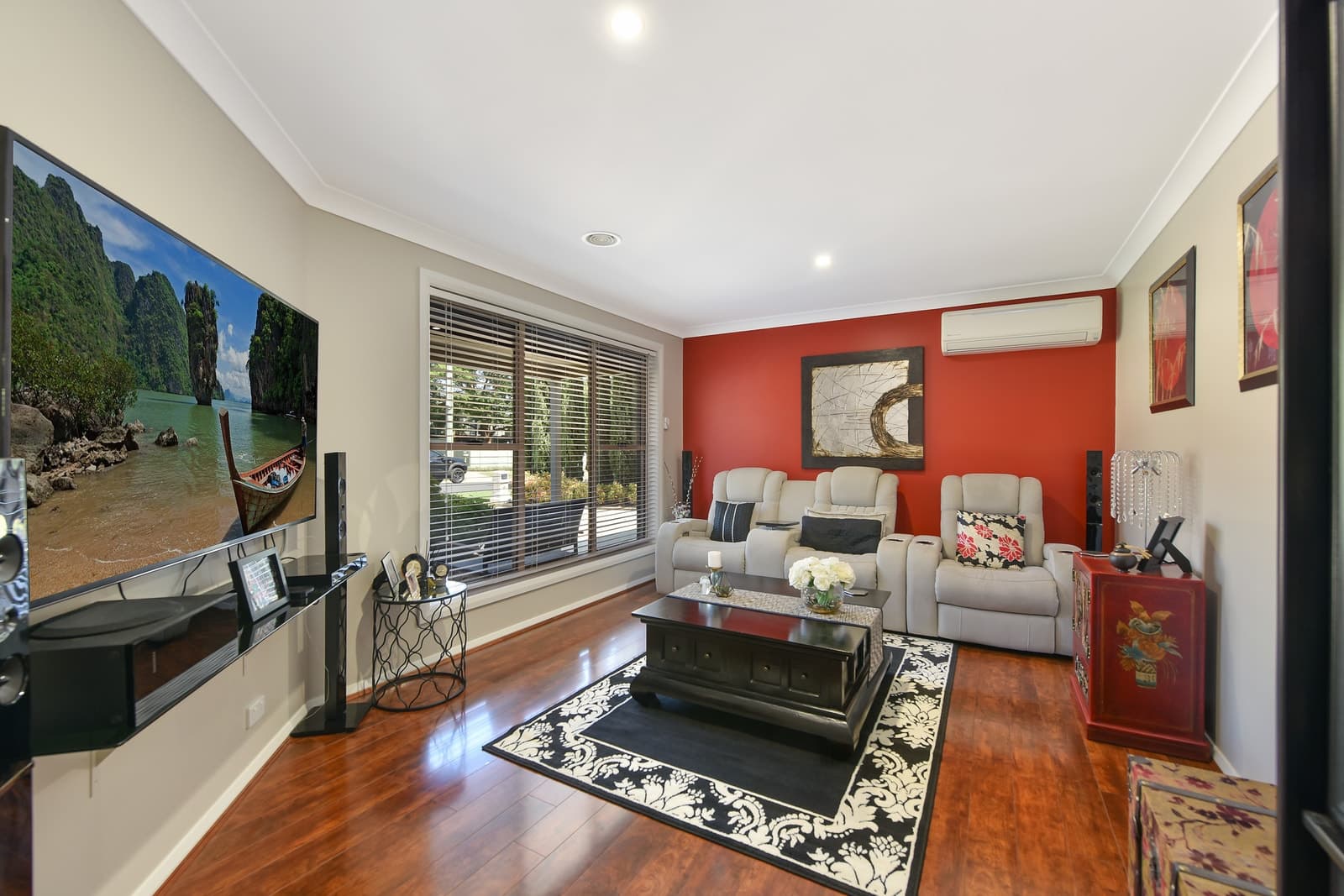13 Finlay Avenue, Littleton, Littleton - Thumbnail 4