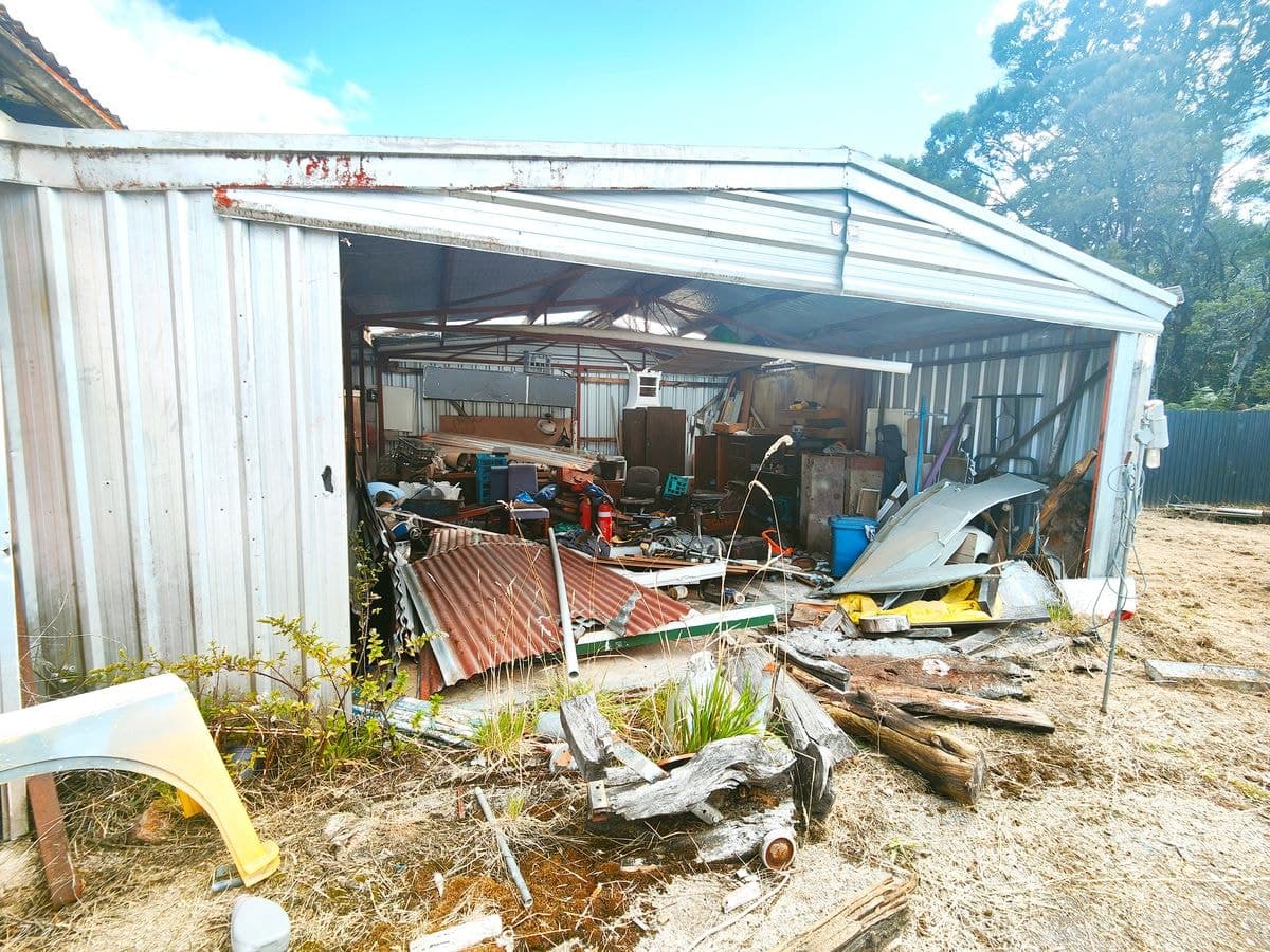 75 Year Old Looking For Love!, Rosebery - Thumbnail 4