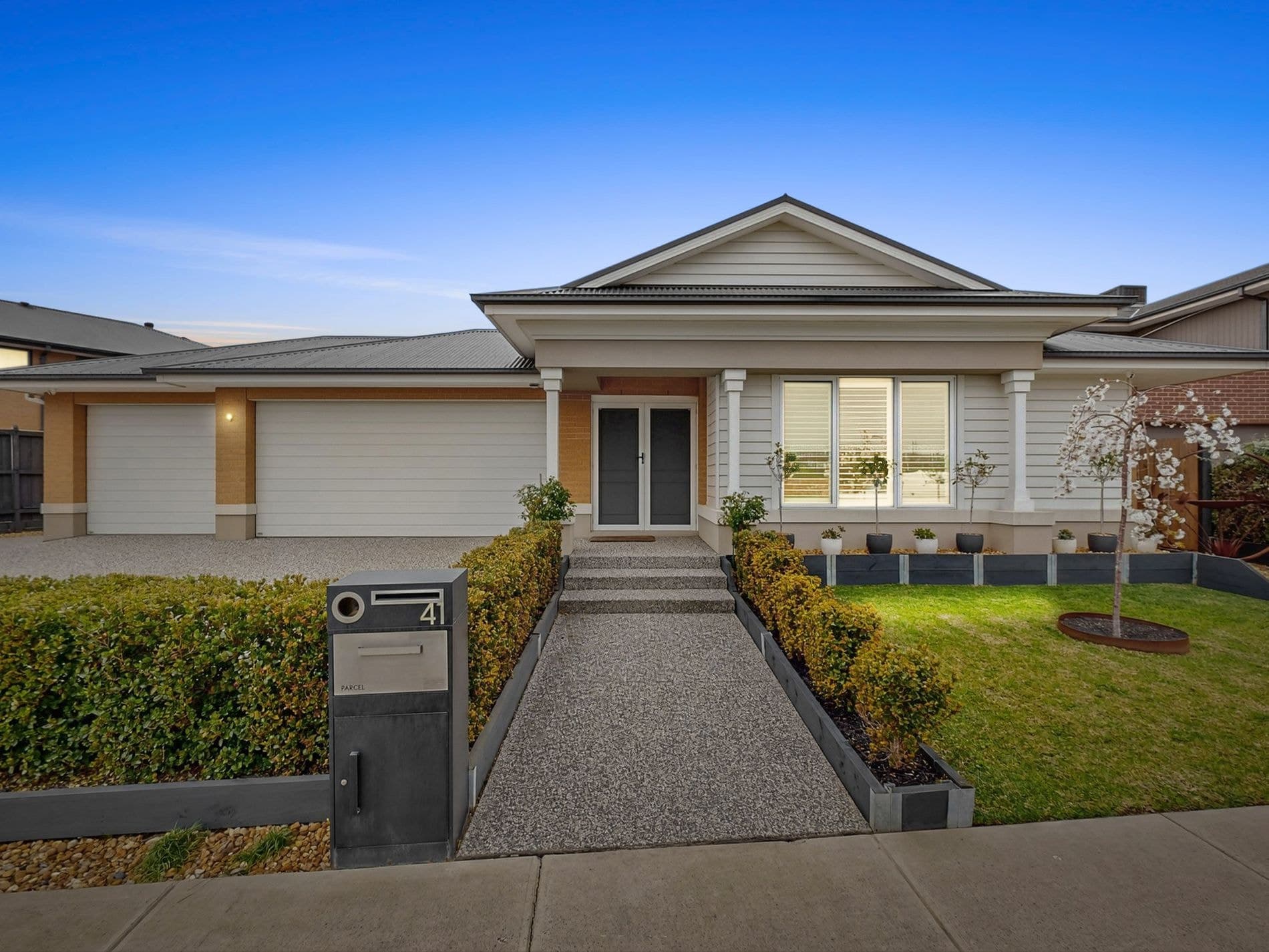 41 Yeungroon Boulevard, Clyde North, Clyde North - Image 1