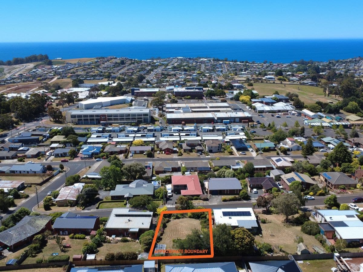 8 Taroona Avenue, Shorewell Park, Shorewell Park - Thumbnail 4