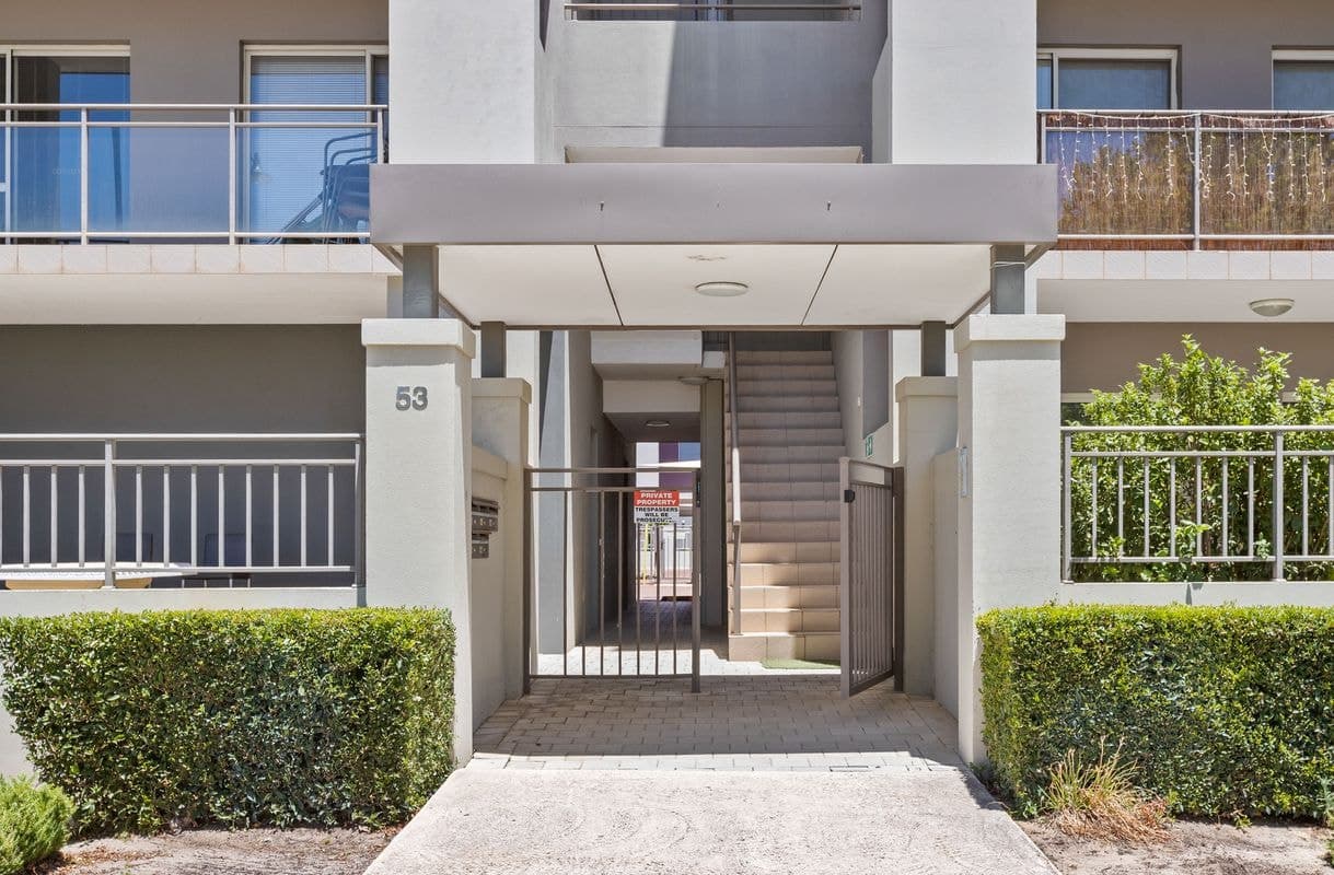 4 / 53 The Parkway, Ellenbrook WA, Ellenbrook - Thumbnail 5