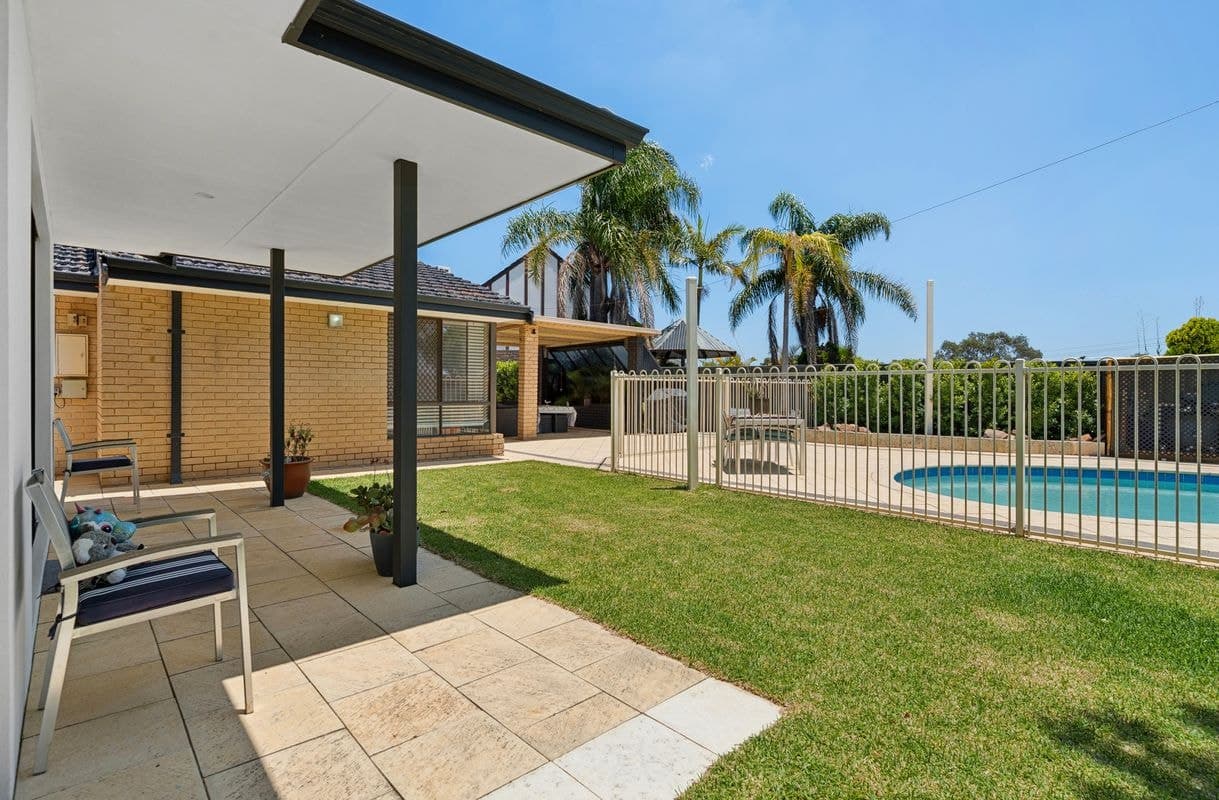 6 Gregory Court , Noranda WA, Noranda - Image 1