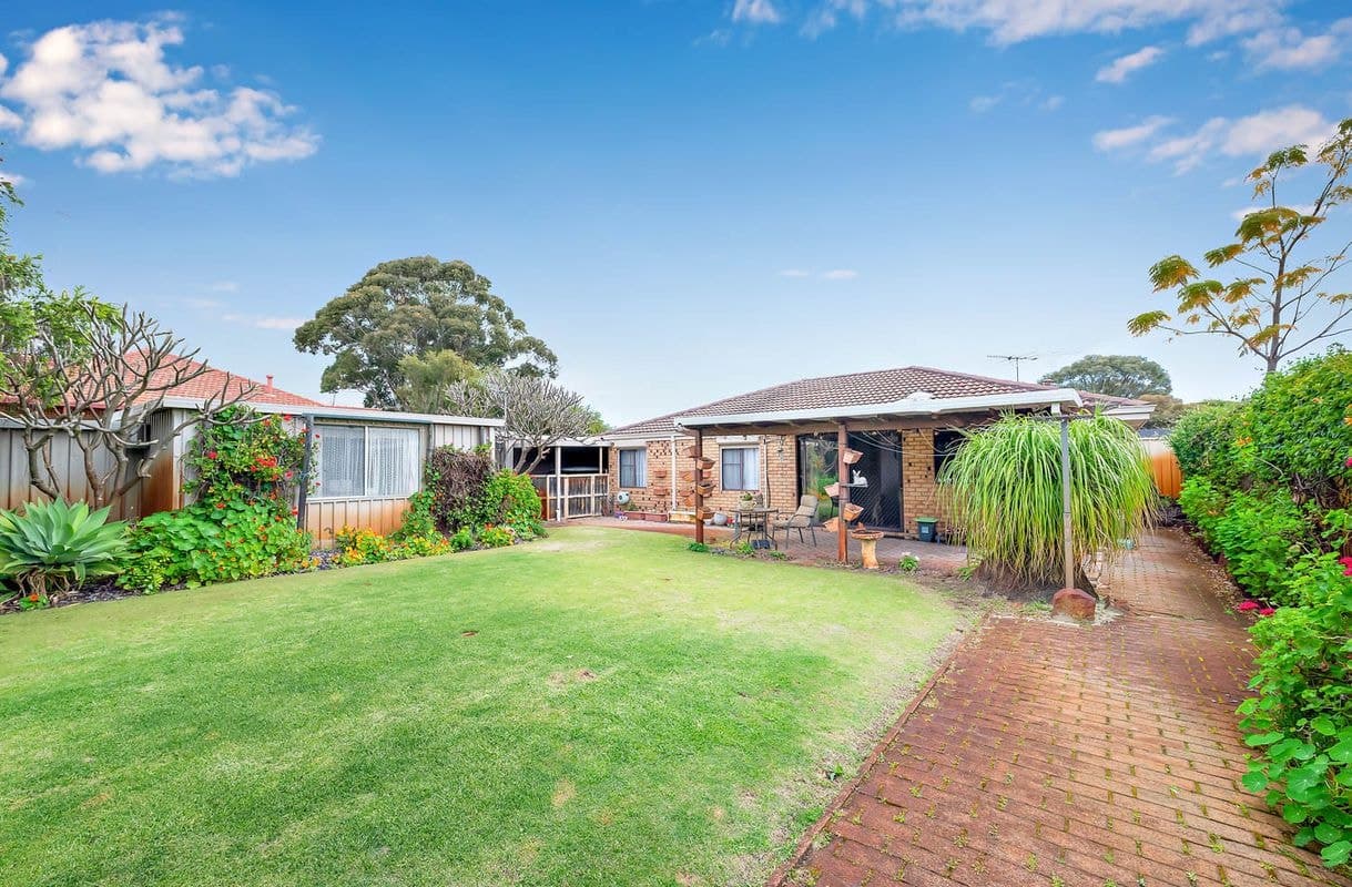 18 Pelican Parade, Ballajura WA, Ballajura - Image 1