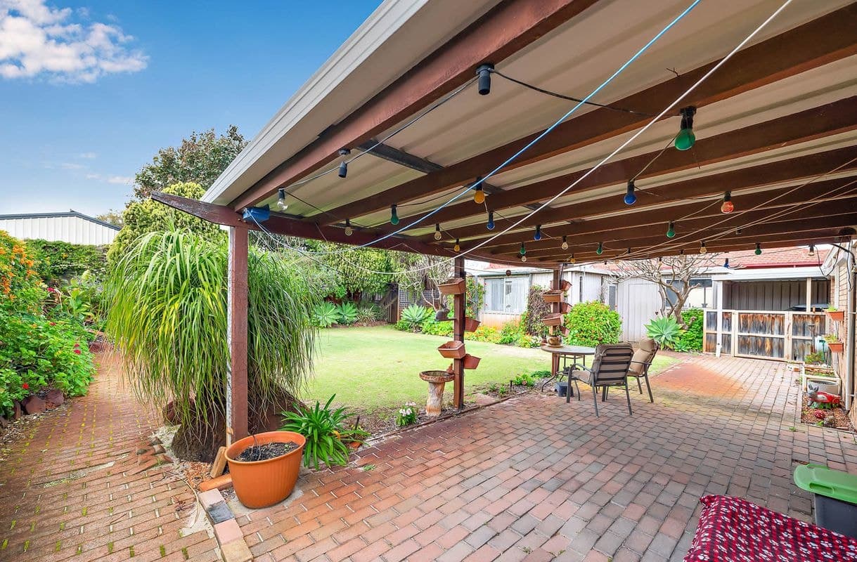 18 Pelican Parade, Ballajura WA, Ballajura - Thumbnail 3