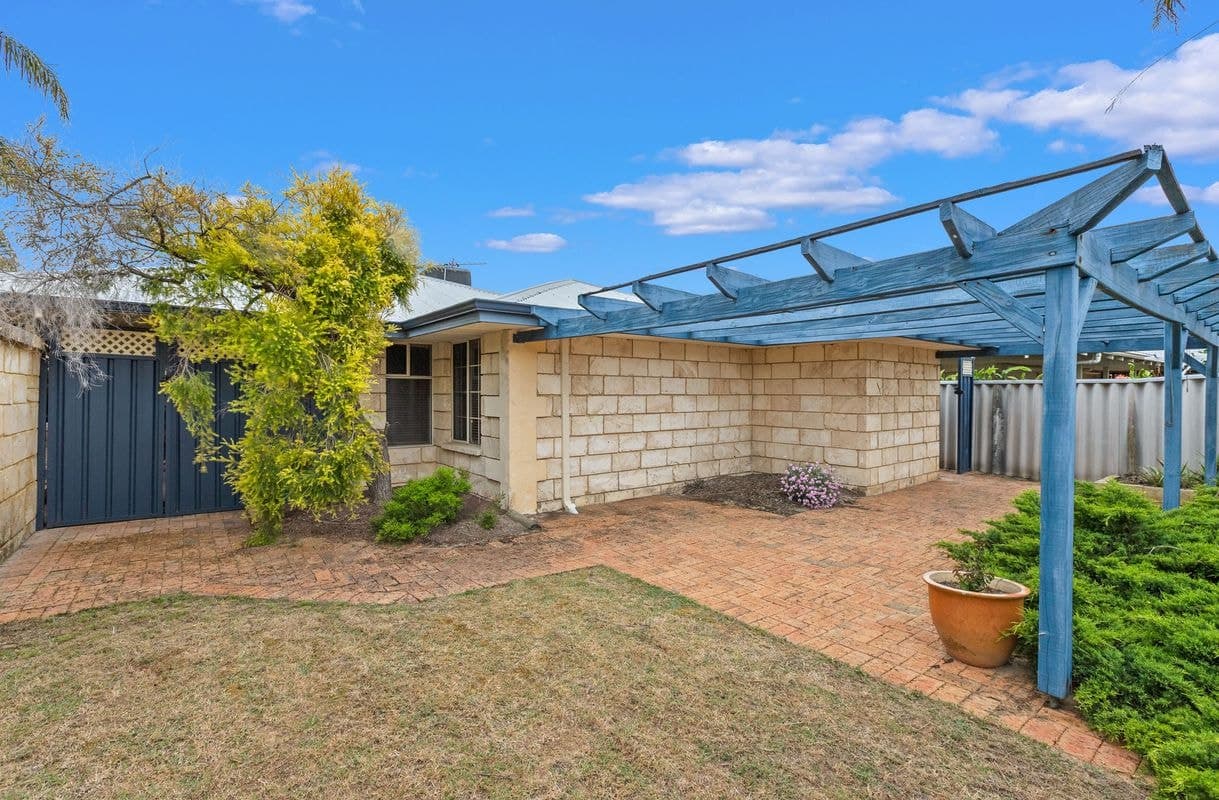 22B Josephine Way, Alexander Heights WA, Alexander Heights - Thumbnail 2
