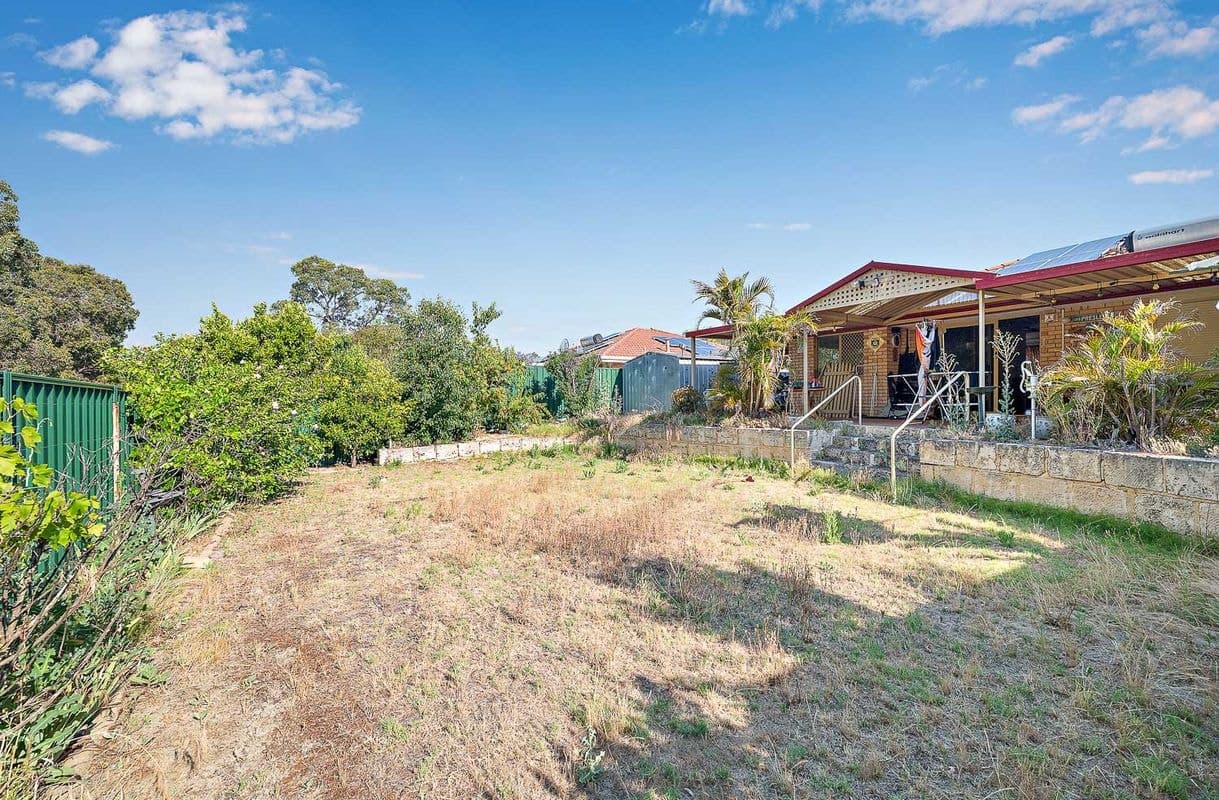 23 Simmental Vale, Stratton WA, Stratton - Thumbnail 3