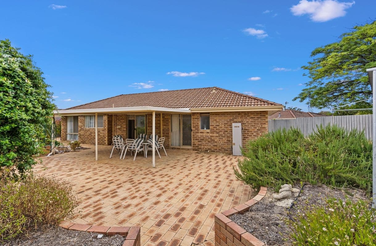 13 Edgeview Mews, Ballajura WA, Ballajura - Thumbnail 2
