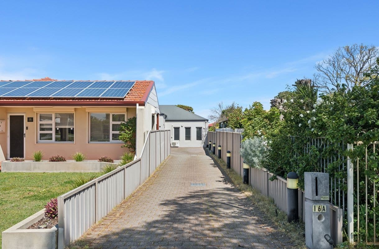 16A Rokeford Way, Morley WA, Morley - Thumbnail 4