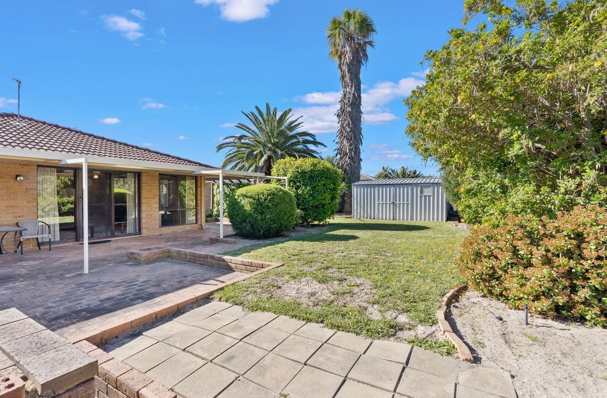 12 Bluejay Gardens, Ballajura WA, Ballajura - Image 1