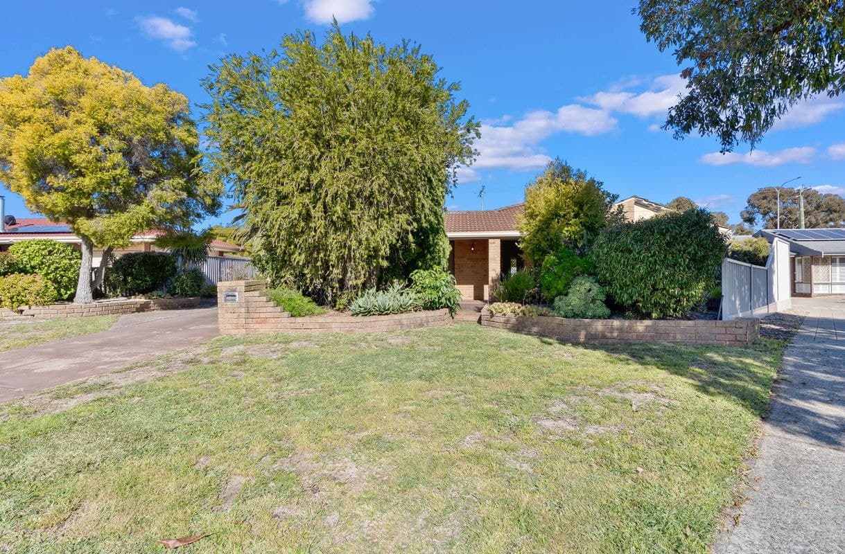 12 Bluejay Gardens, Ballajura WA, Ballajura - Thumbnail 8