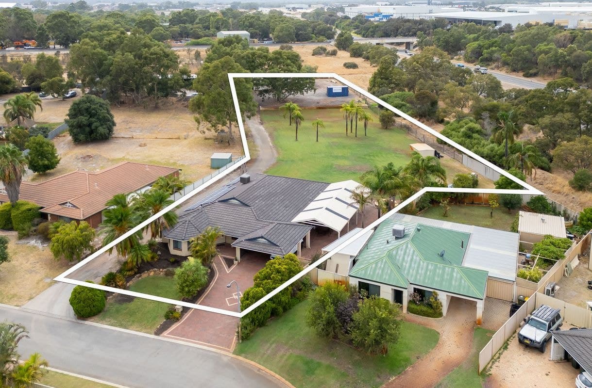24 Nirimba Close, South Guildford WA, South Guildford - Thumbnail 8