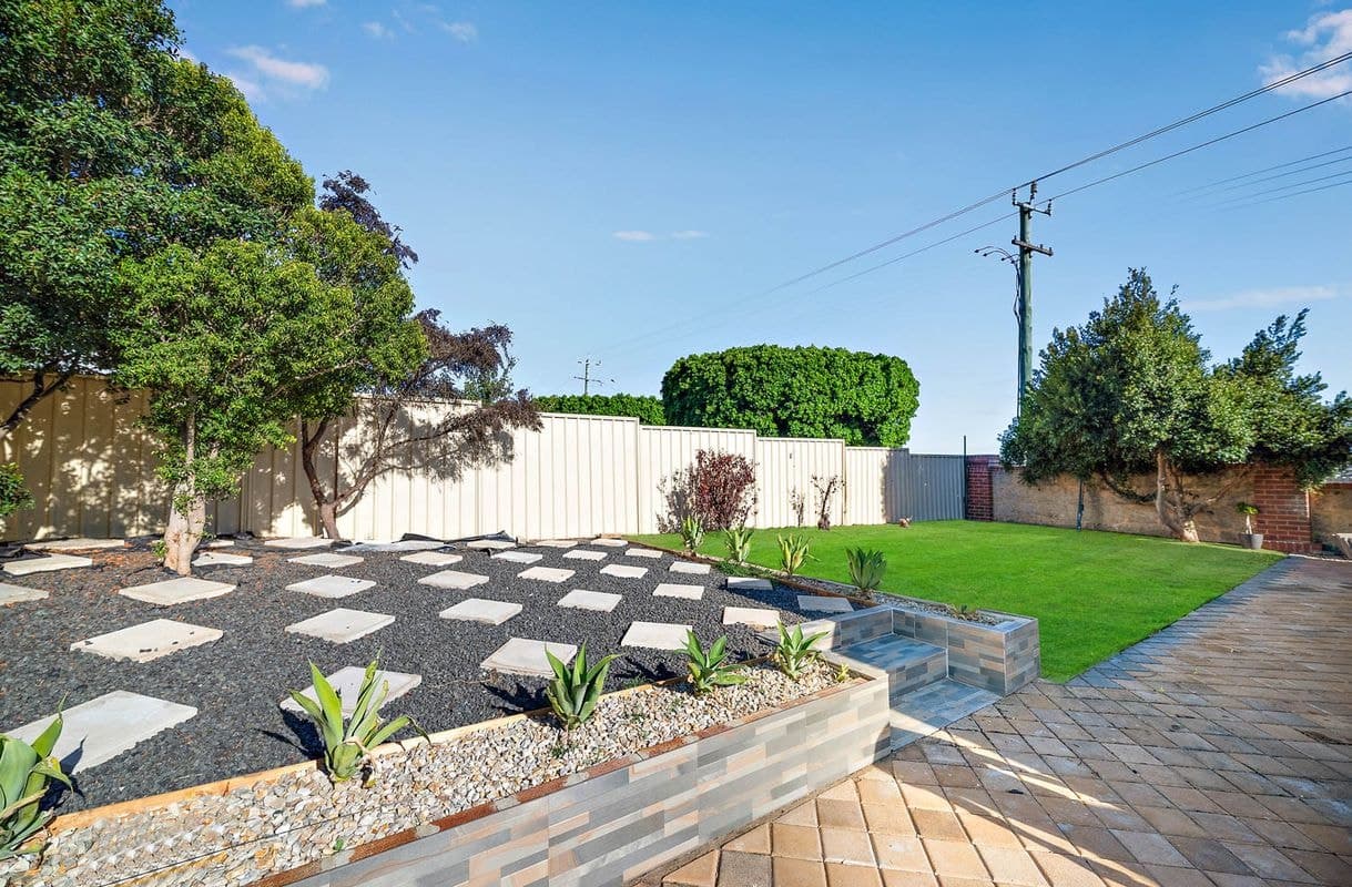 2 Hinckley Parkway, Hocking WA, Hocking - Thumbnail 4