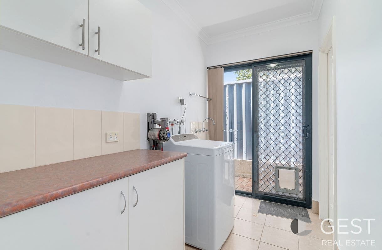 15a Shadwell Court, Caversham WA, Caversham - Thumbnail 3