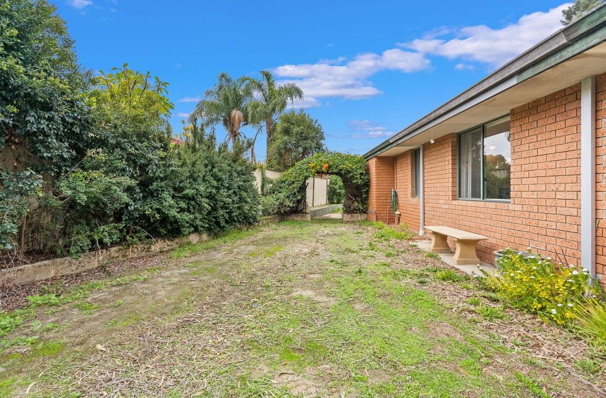 7 Ivy Close, Ballajura WA, Ballajura - Image 1