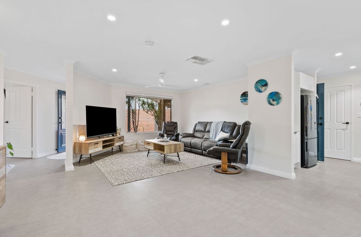 39 Rawlinna Heights, Ballajura WA, Ballajura - Thumbnail 7