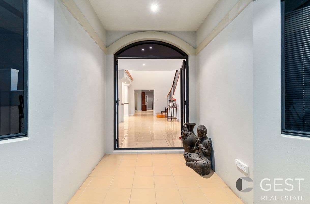 9 Stonewall Circuit, Landsdale WA, Landsdale - Thumbnail 8