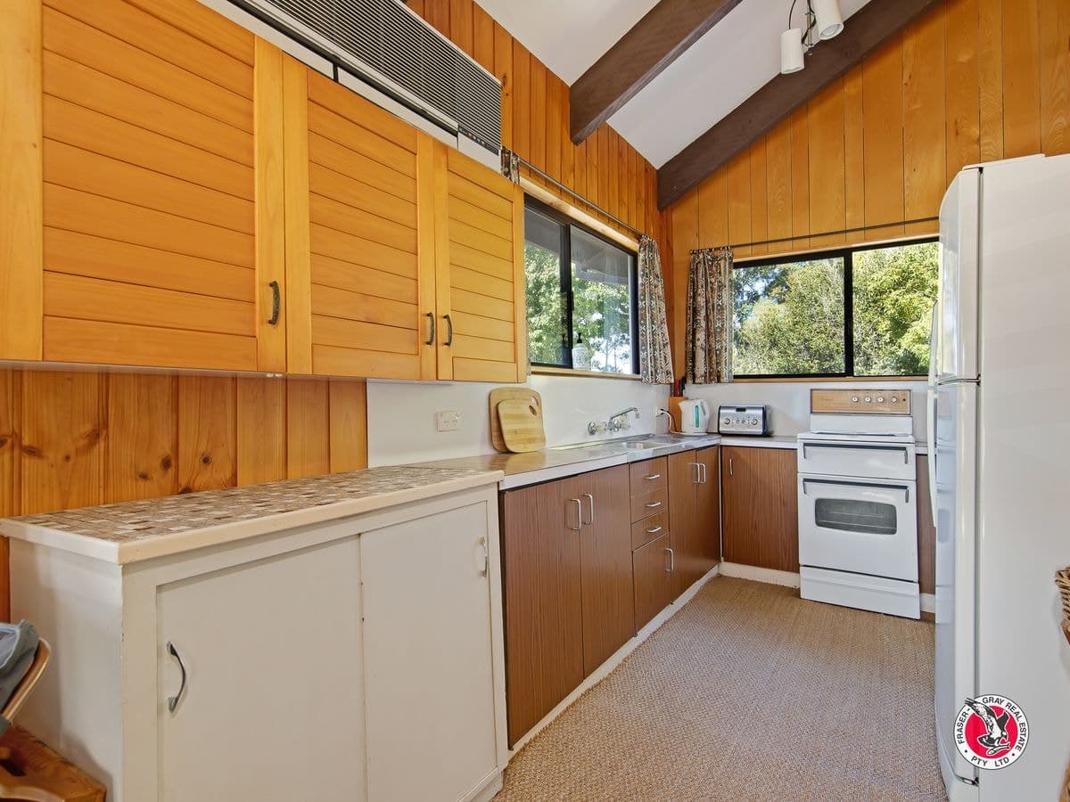 8 Surfside Avenue, Mossy Point, Mossy Point - Thumbnail 6