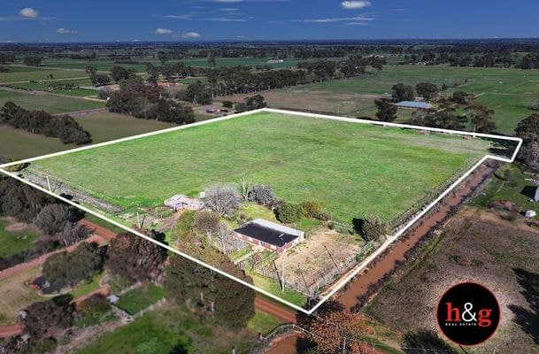 18 Lloyd Street, Kyabram, Kyabram - Image 1