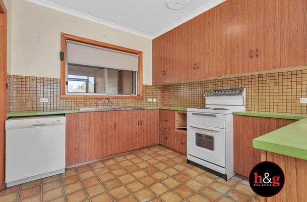 18 Lloyd Street, Kyabram, Kyabram - Thumbnail 5