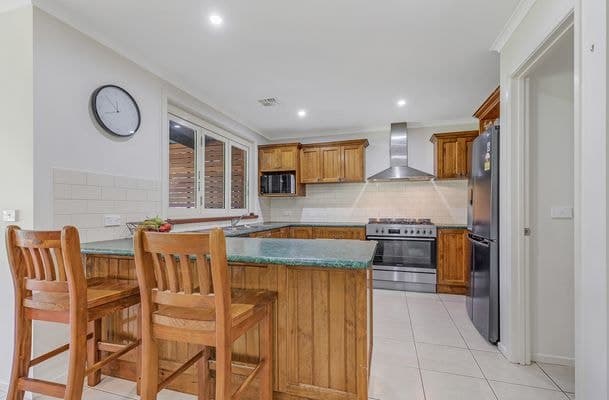 16 Kashelmara Drive, Kyabram, Kyabram - Thumbnail 6