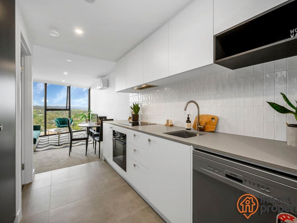 1704 / 2 Furzer Street, Phillip, Phillip - Thumbnail 3