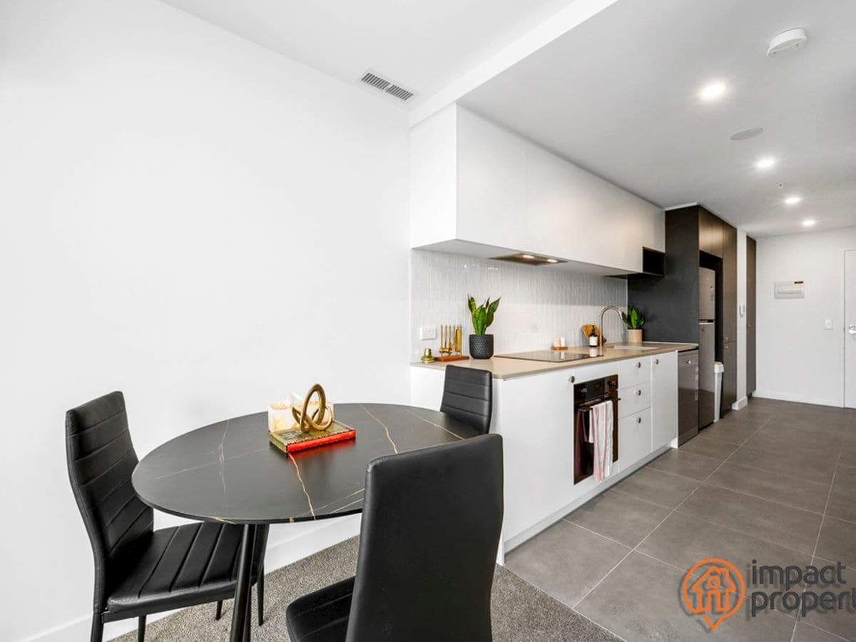 1704 / 2 Furzer Street, Phillip, Phillip - Thumbnail 4