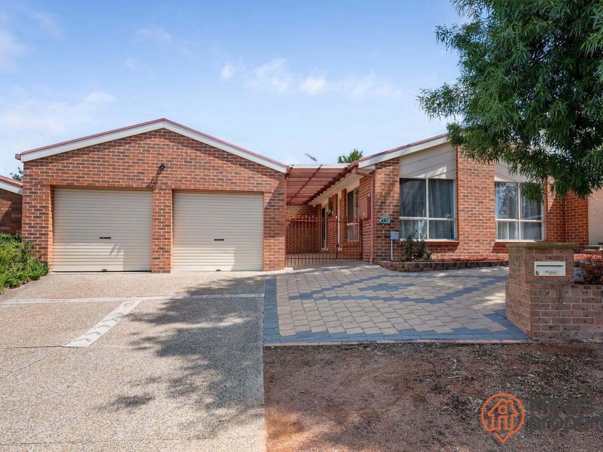 6 Chipperfield Circuit, Gordon, Gordon - Image 1