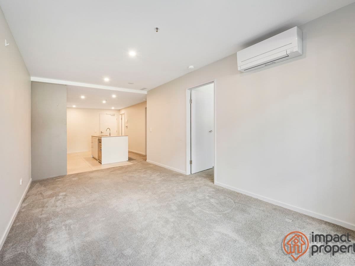 G11 / 38 Oakden Street, Greenway, Greenway - Thumbnail 4
