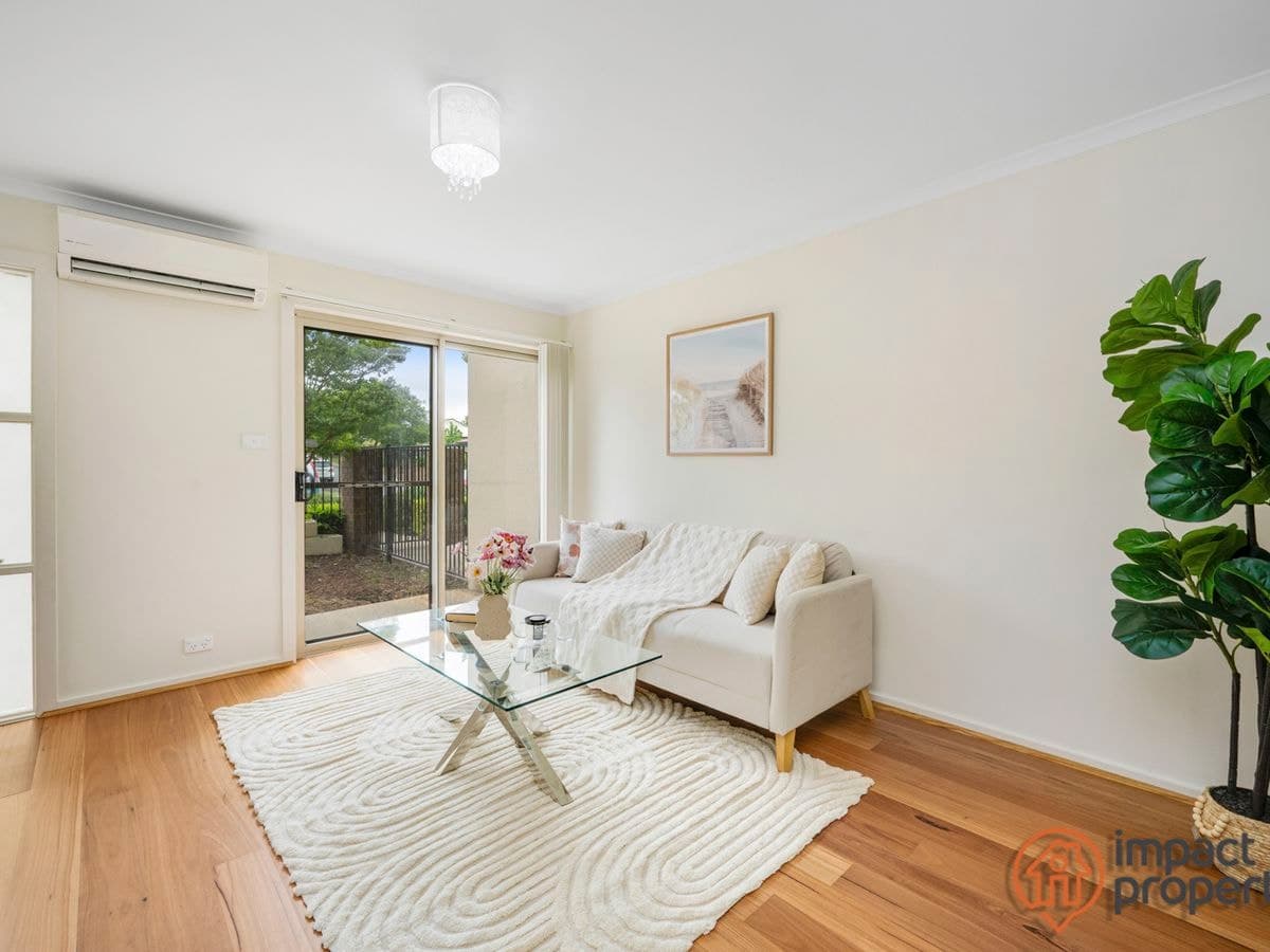 64 / 64 Kings Canyon Street, Harrison, Har.. - Thumbnail 2