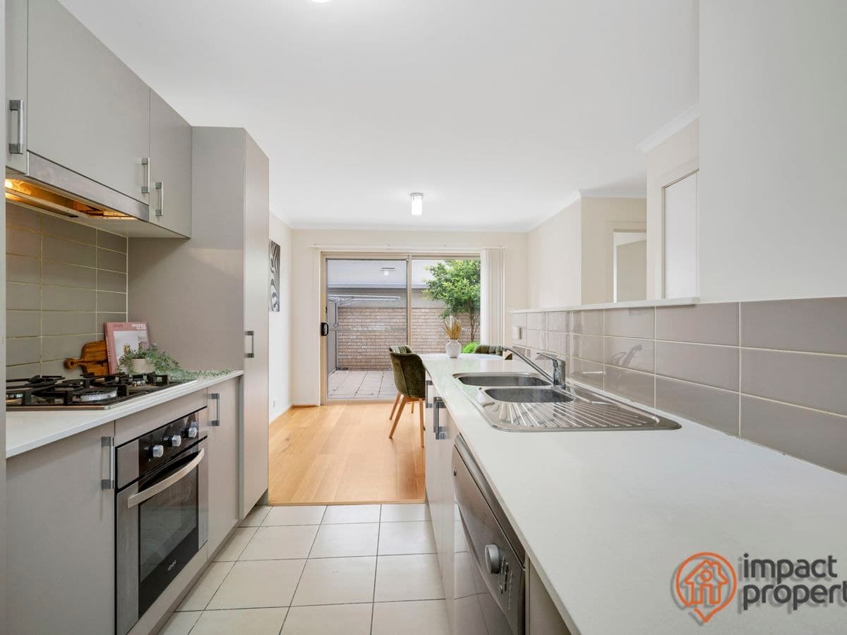 64 / 64 Kings Canyon Street, Harrison, Har.. - Thumbnail 6