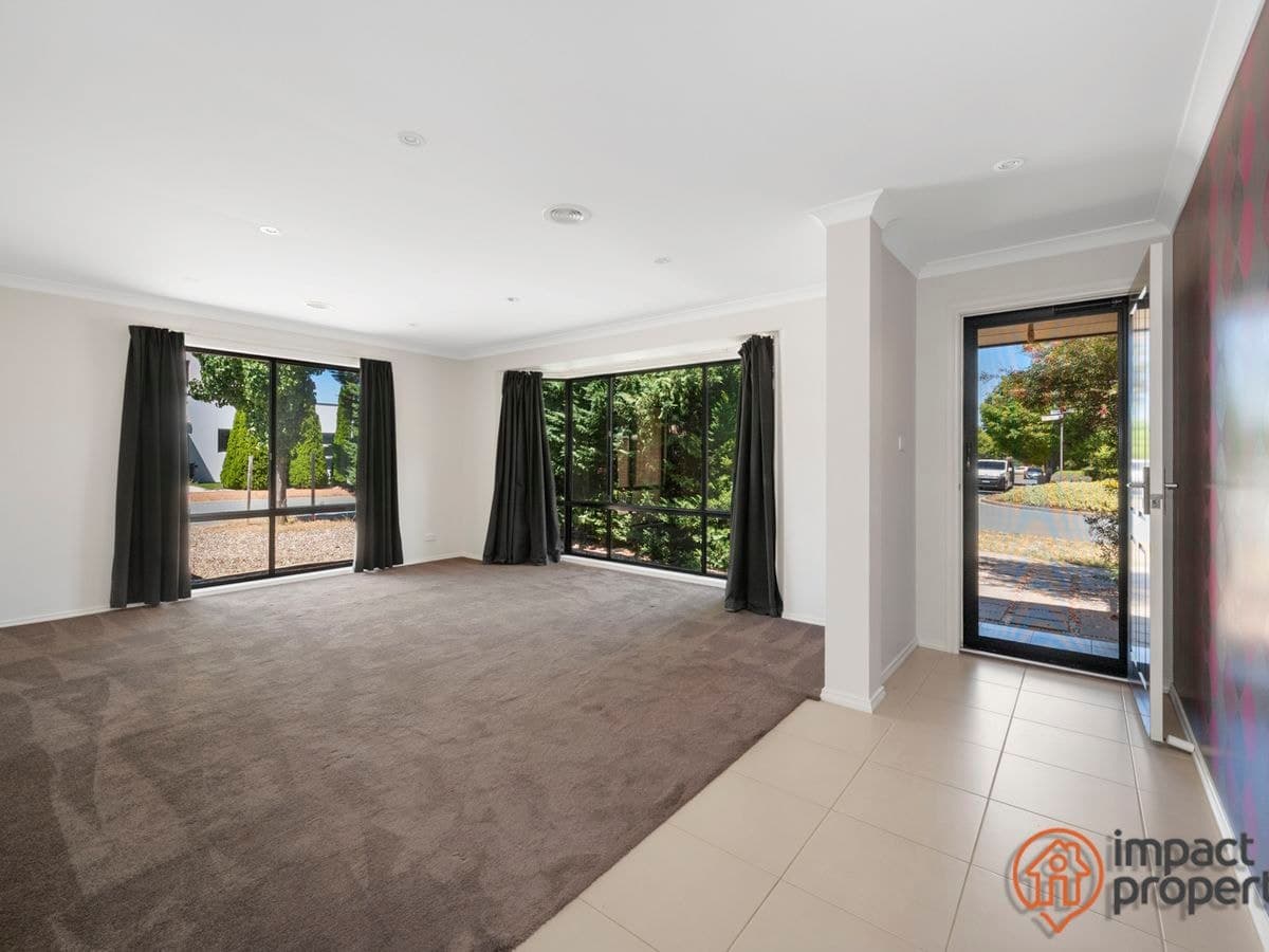 19 Patrick White Circuit, Franklin, Franklin - Image 1