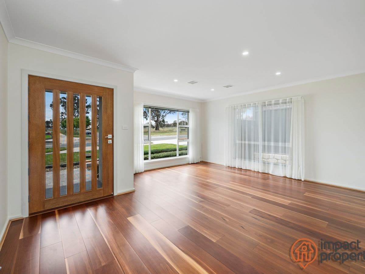 32 Dunnart Circuit, Throsby, Throsby - Thumbnail 2
