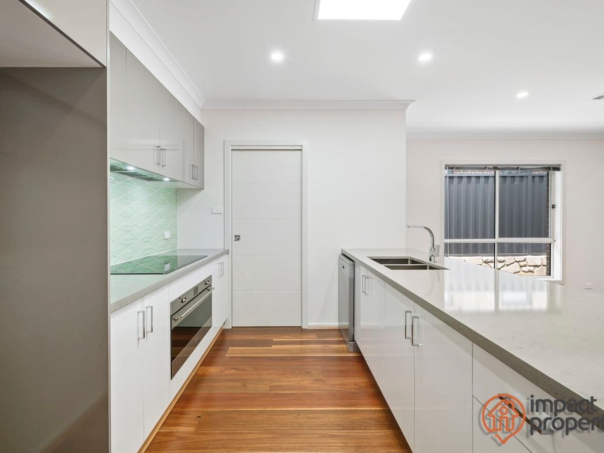 32 Dunnart Circuit, Throsby, Throsby - Thumbnail 8