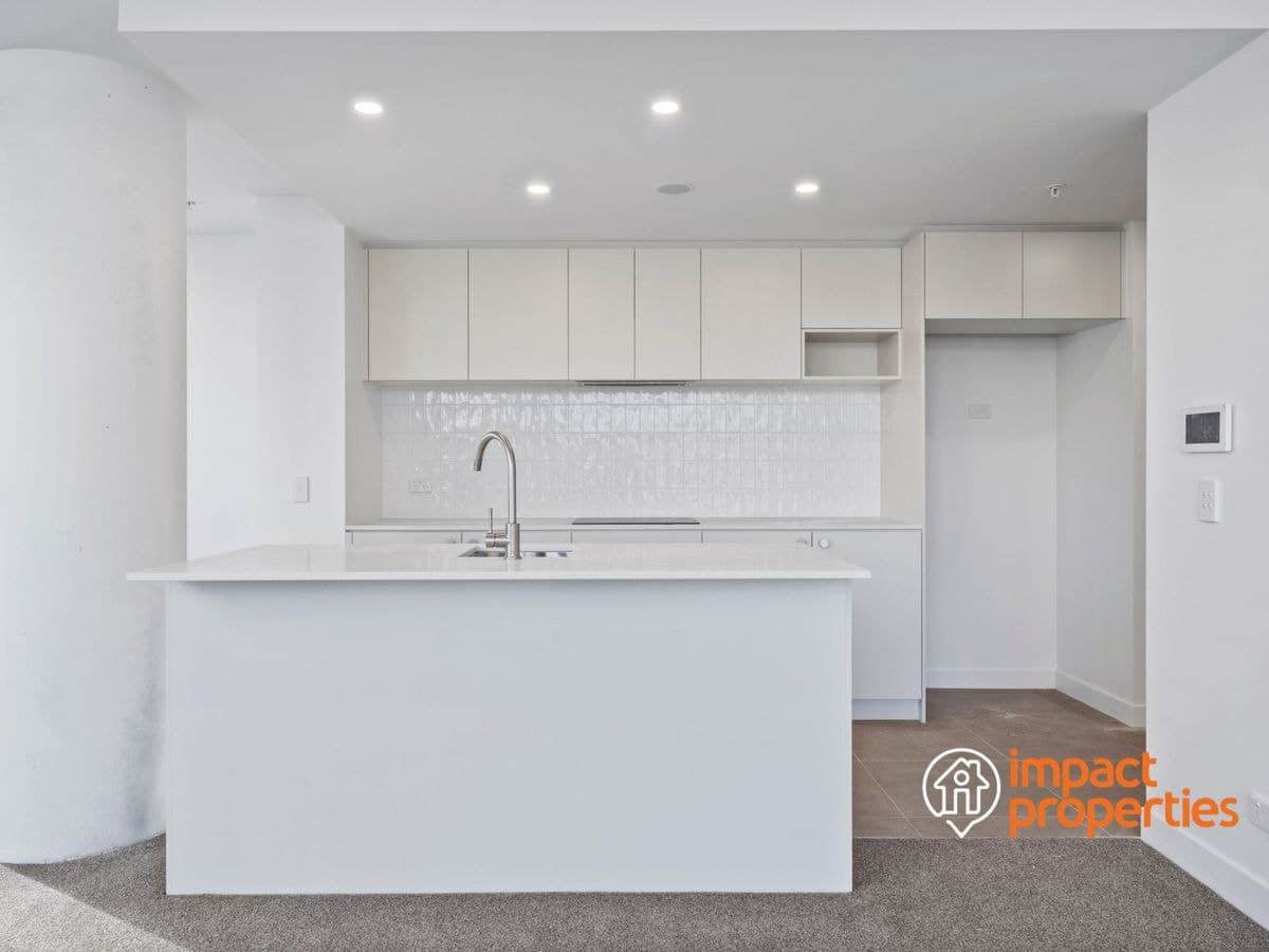 602 / 2 Furzer Street, Phillip, Phillip - Thumbnail 4