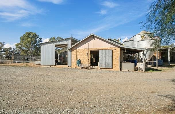 2425 Lilford Road, Kyabram, Kyabram - Thumbnail 3