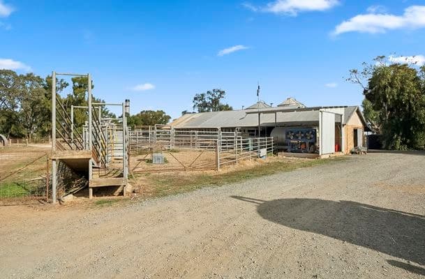 2425 Lilford Road, Kyabram, Kyabram - Thumbnail 4