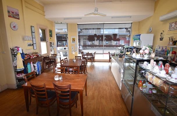 Jen's Fine Food & Coffee, Jen'S Fine Food & Coffee - Thumbnail 3