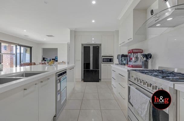 21 Kangaroo Way, Kyabram, Kyabram - Thumbnail 3