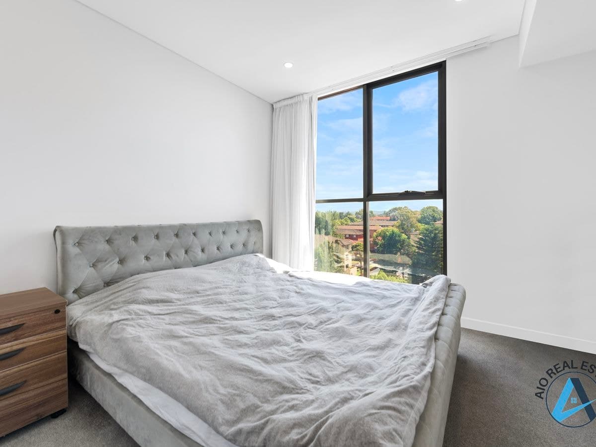 605 / 28A Northumberland Road, Auburn, A... - Thumbnail 5