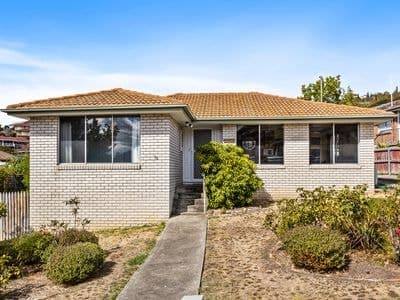 11 Chandos Drive, BERRIEDALE TAS, Berriedale - Image 1