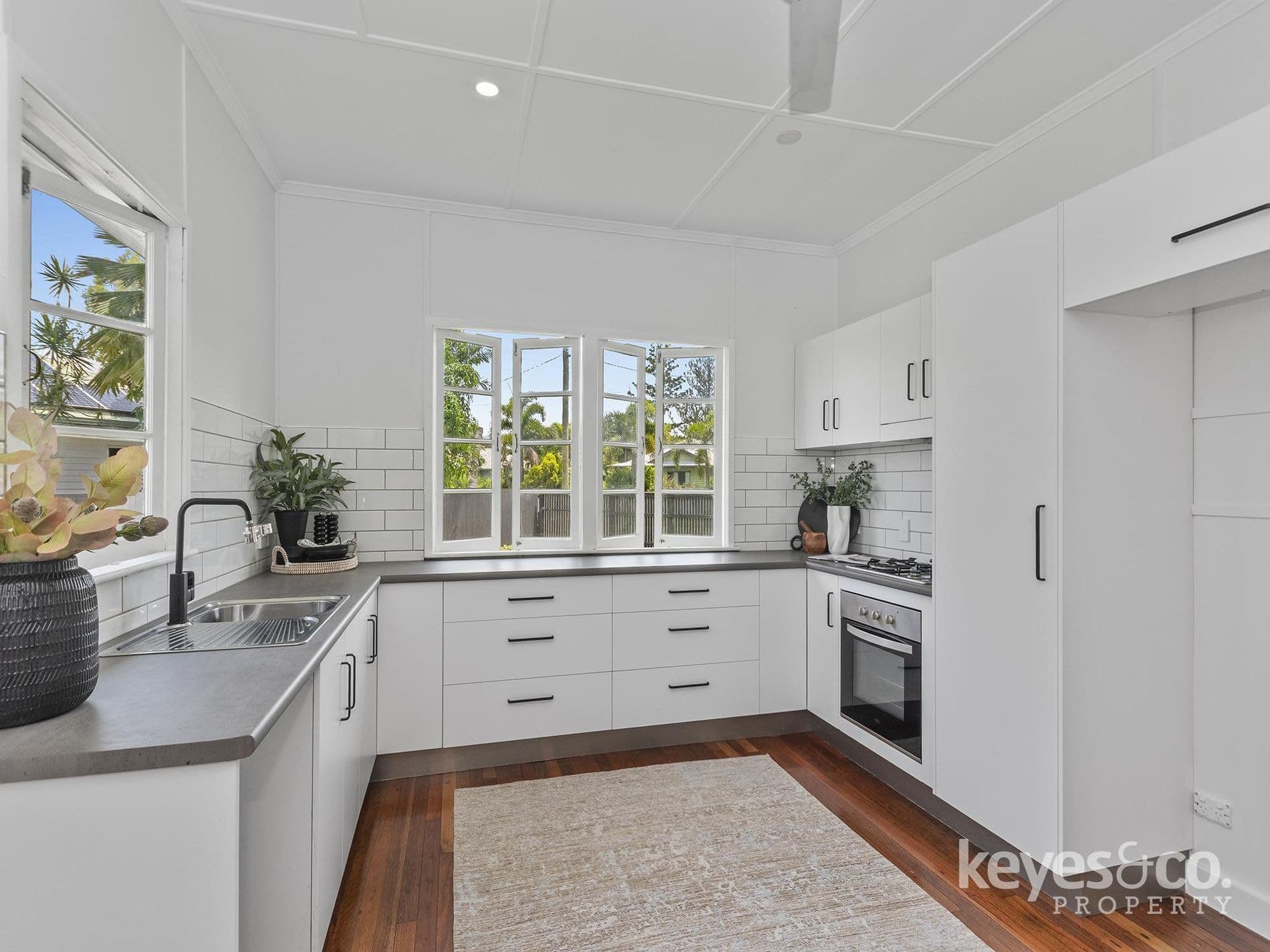 Welcome to 58 Kent Street, Gulliver, 58 Kent Street - Thumbnail 5